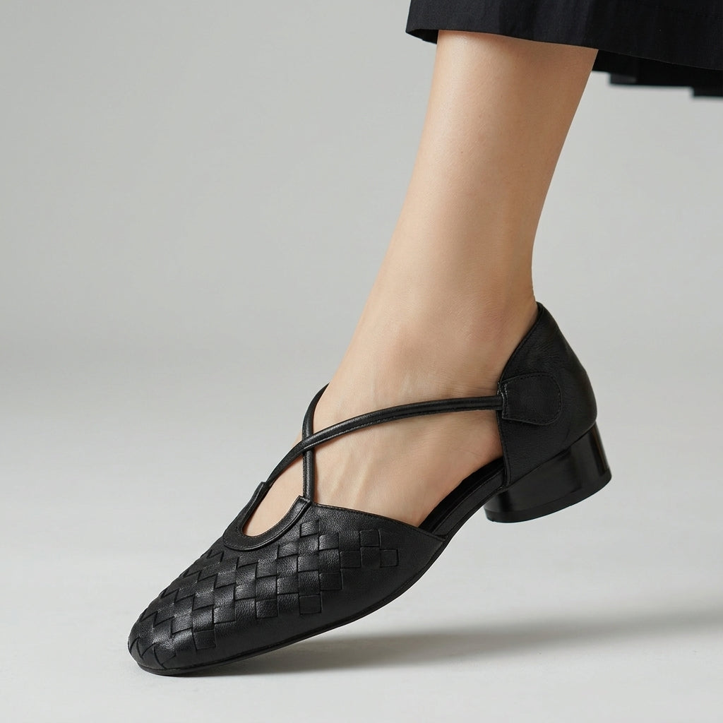 Elara Cross Strap Pump