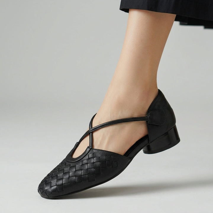 Elara Cross Strap Pump