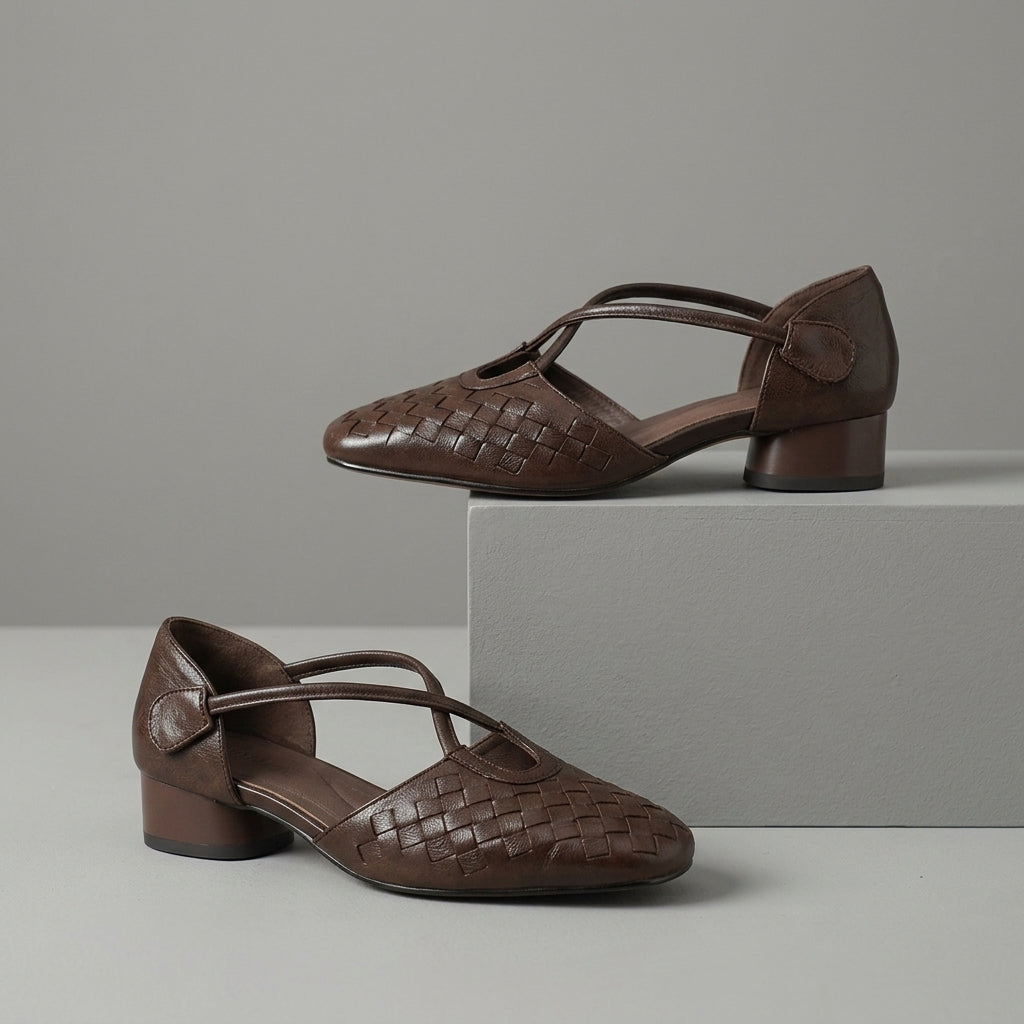Elara Cross Strap Pump