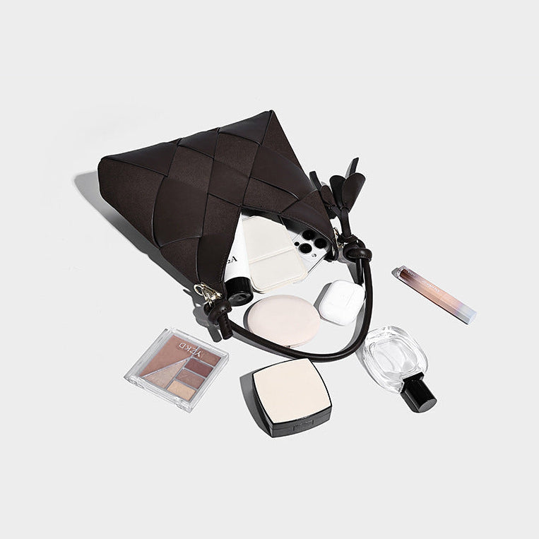 Stella Woven Shoulder Bag