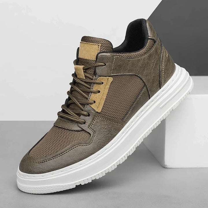 Ridgewood Leather Mid Top Sneaker
