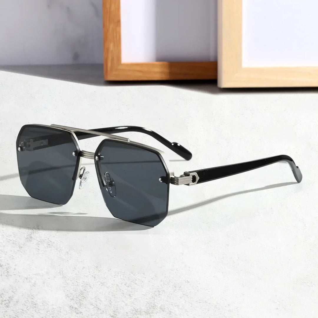 The Harlow Sunglasses