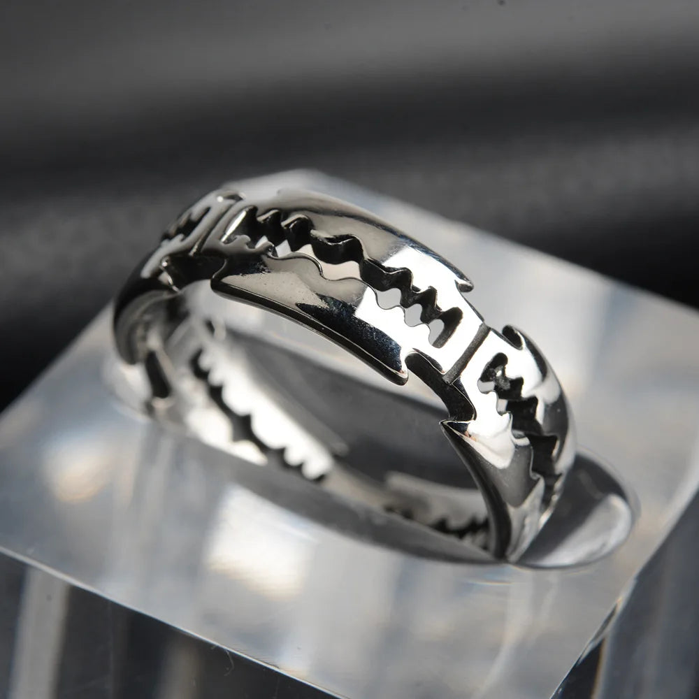 Mercer Razor Blade Ring