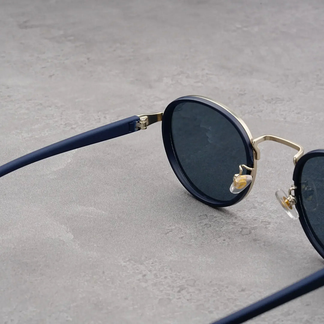 The Beckett Sunglasses
