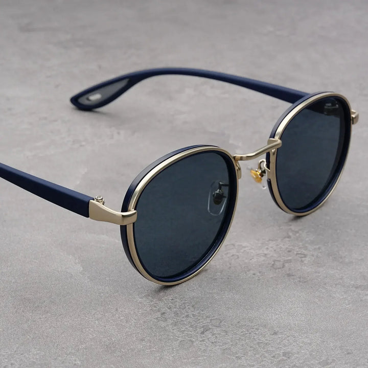 The Beckett Sunglasses