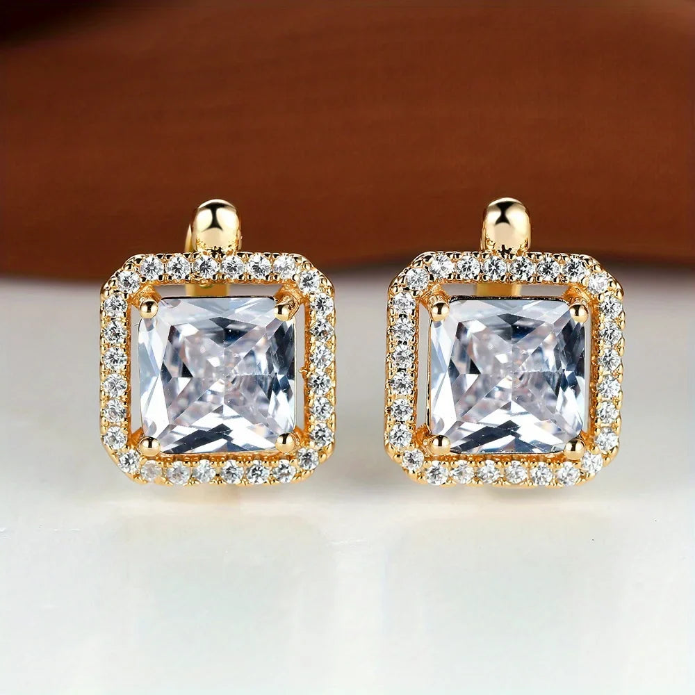 Contour Halo Stud Earrings