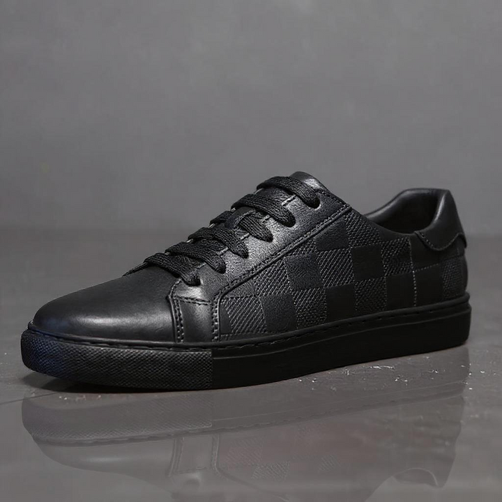 Foster Leather Low Top Sneaker