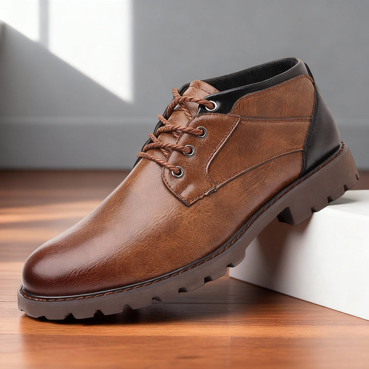 Walker Low-Cut Boots