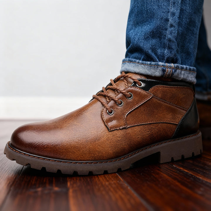 Walker Low-Cut Boots