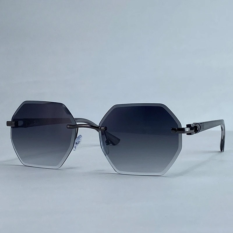Sharp Diamond Cut Sunglasses